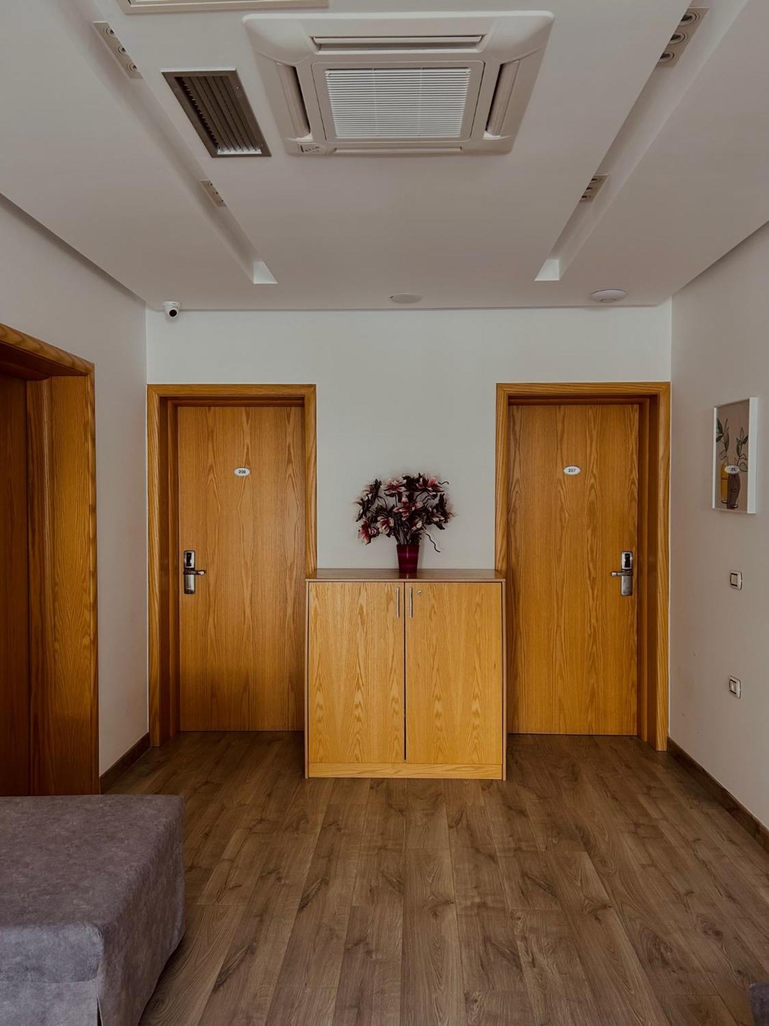 Hotel Sole Саранда Экстерьер фото